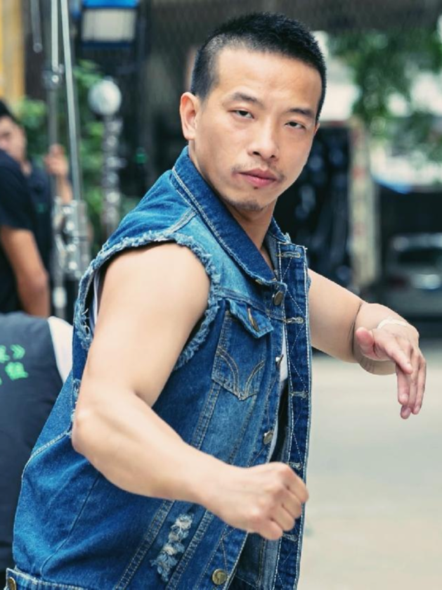 彭威龍
