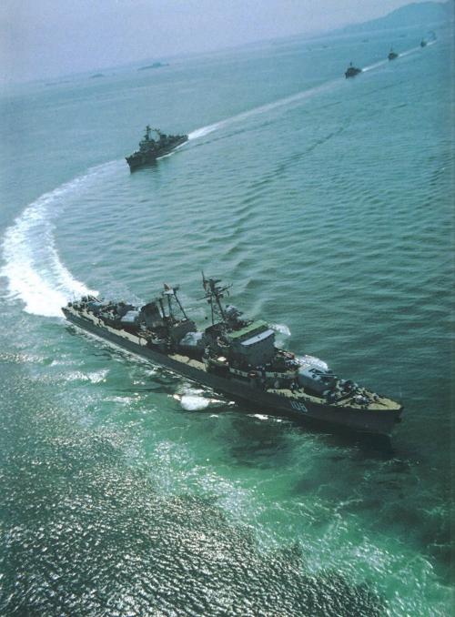 驅(qū)逐艦第一支隊(duì)