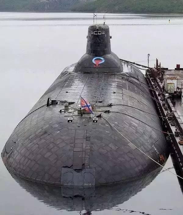 941型战略核潜艇
