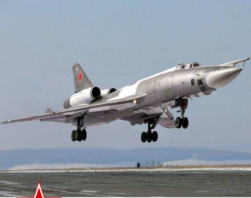 Tu-22轟炸機(jī)