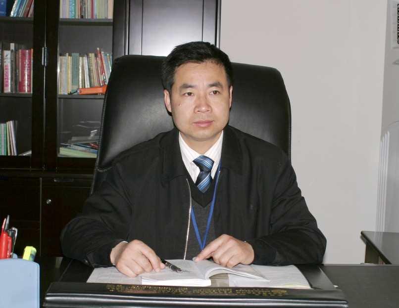 杨乐文