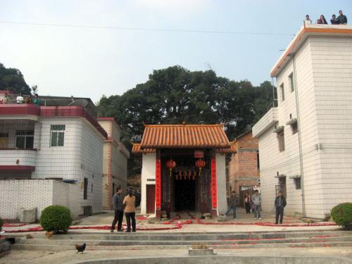 温下村