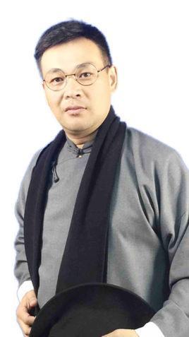 袁俊