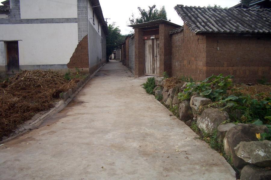 西中村