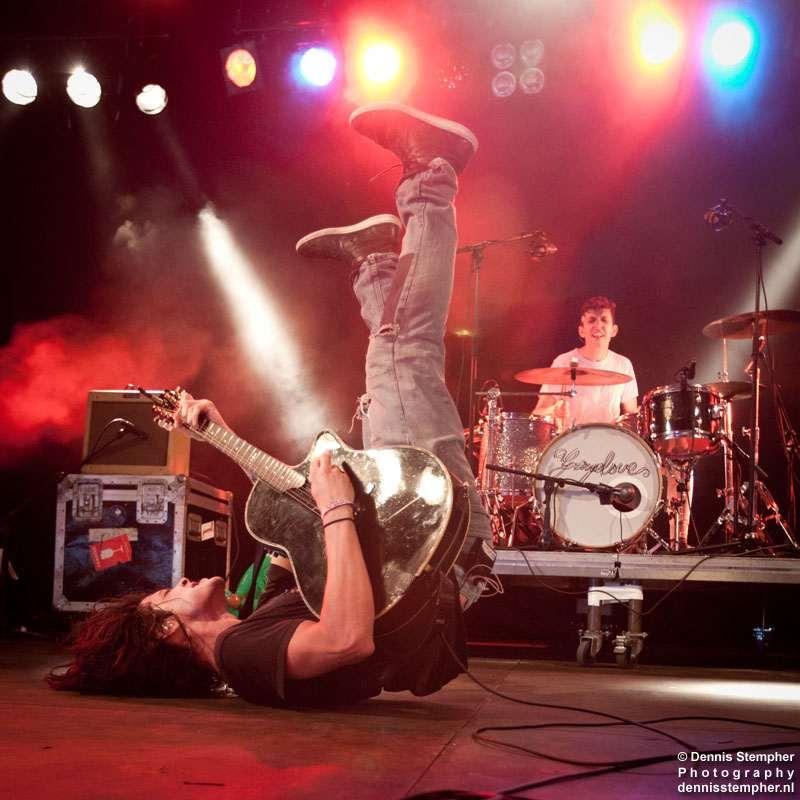 Grouplove