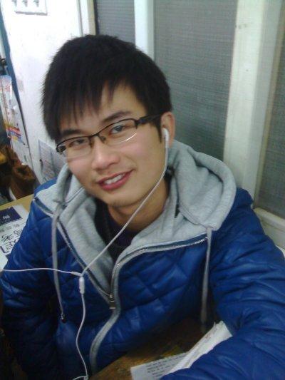 嚴(yán)余飛